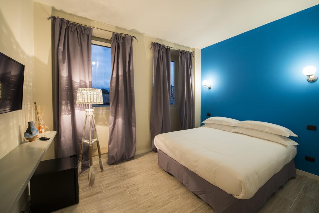 So&Leo Guest House Genova Værelse billede